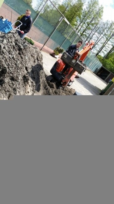 Beregening tennisbaan in Rotterdam