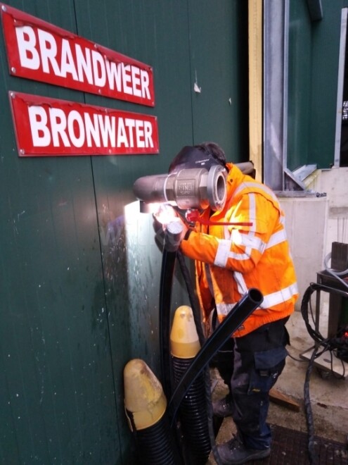Pompinstallatie met frequentie besturing