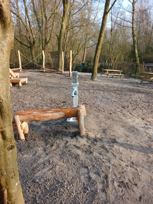 Wilkon-Bronboring-Handpomp-Speeltuin-5.webp
